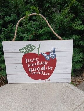 Dolly Parton Washed Apple Wood Sign Hanging Décor red apple